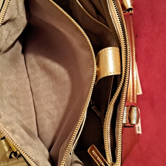 SOLD NEW  Michael Kors Sutton Pale Gold Leather Satchel/CBwithTags - Picture 12 of 14
